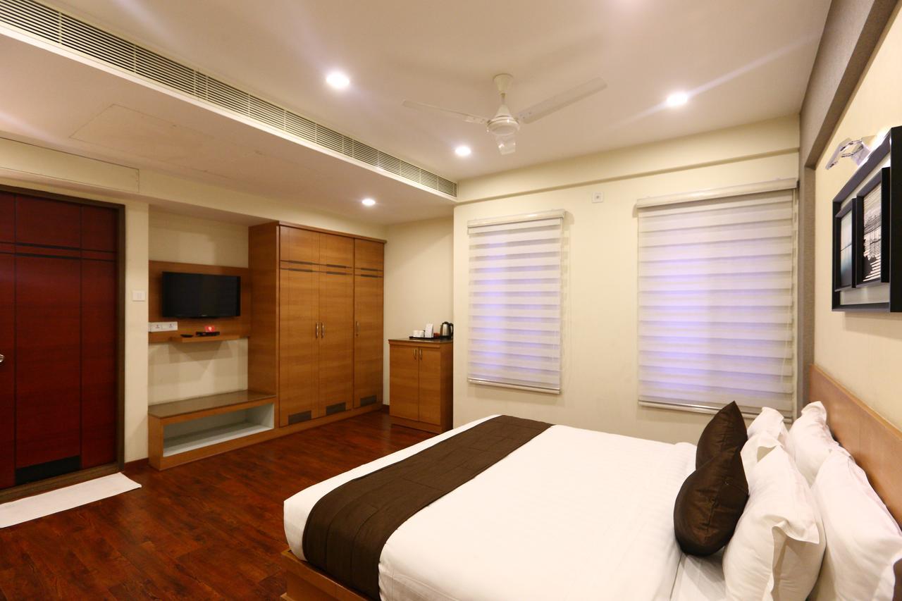 Fabhotel Prime Adore Residency Chennai Eksteriør billede