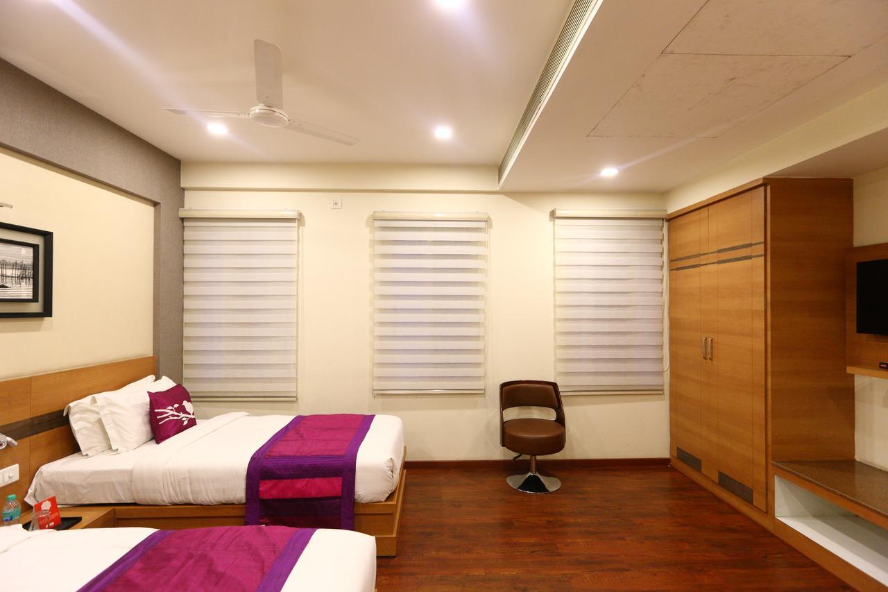Fabhotel Prime Adore Residency Chennai Eksteriør billede