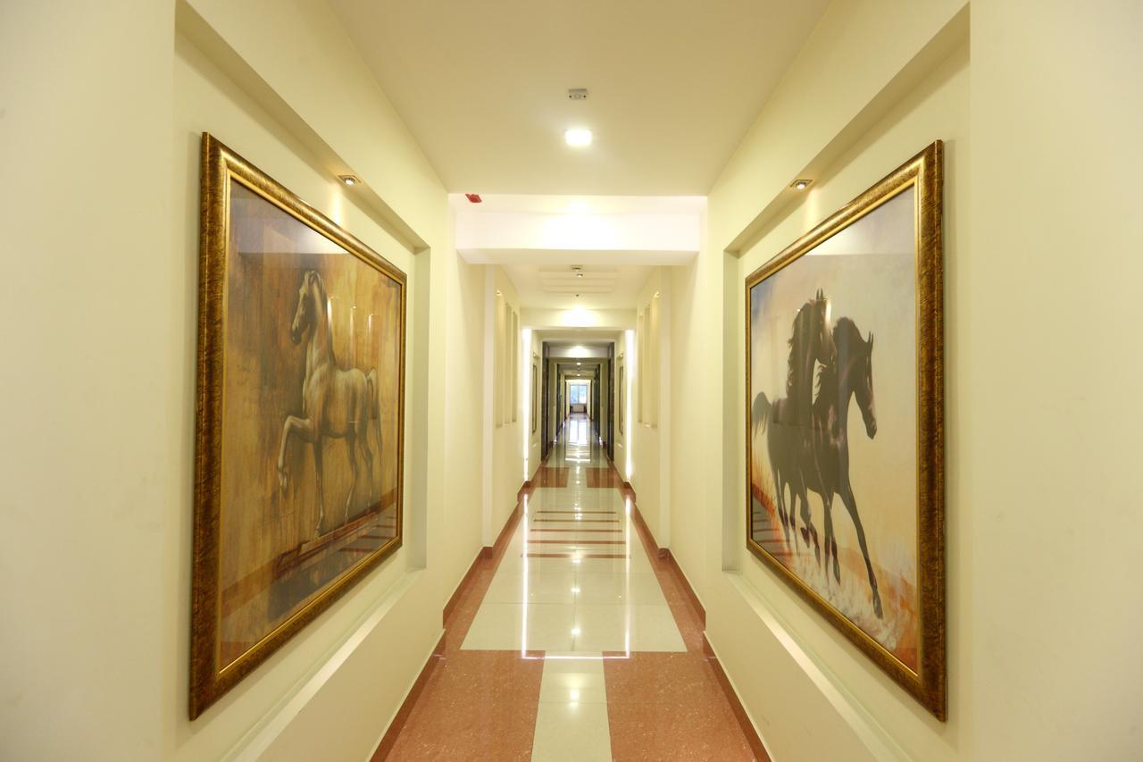 Fabhotel Prime Adore Residency Chennai Eksteriør billede
