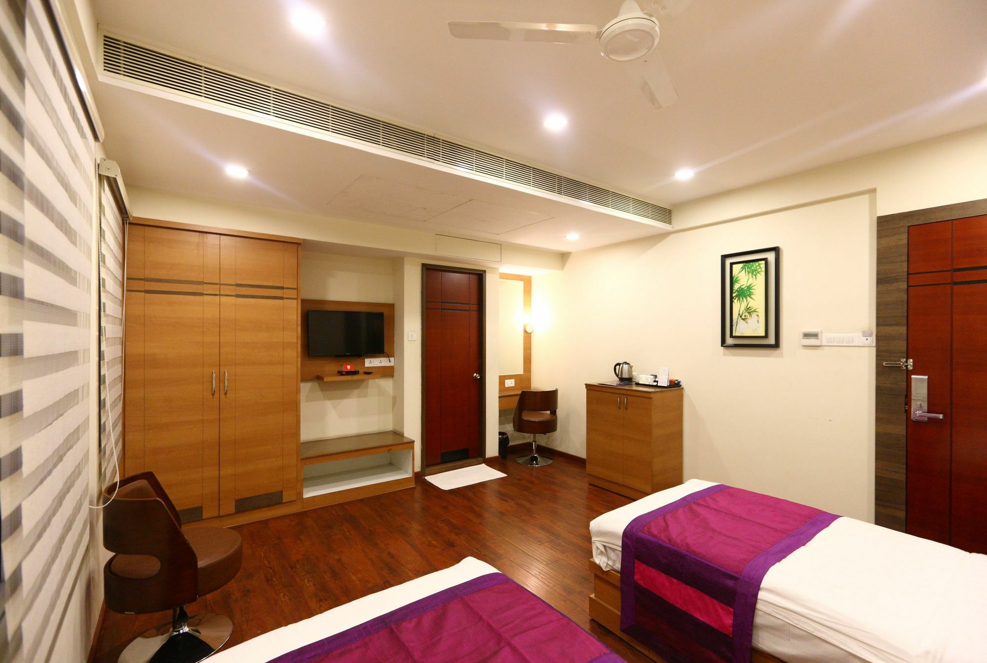 Fabhotel Prime Adore Residency Chennai Eksteriør billede